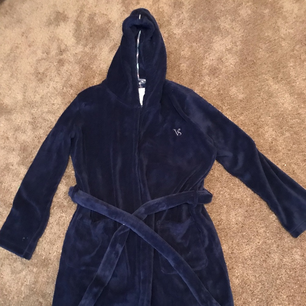 Victorias Secret plush robe